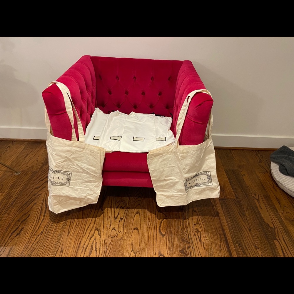 Brand new Gucci linen totes and shoe covers